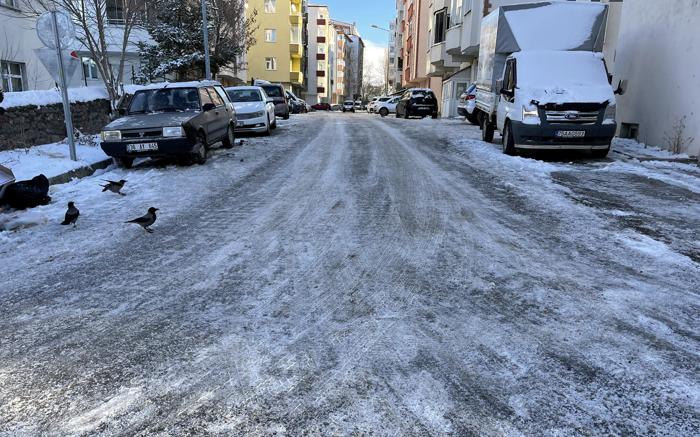 Ardahan da soğuk hava etkili oluyor