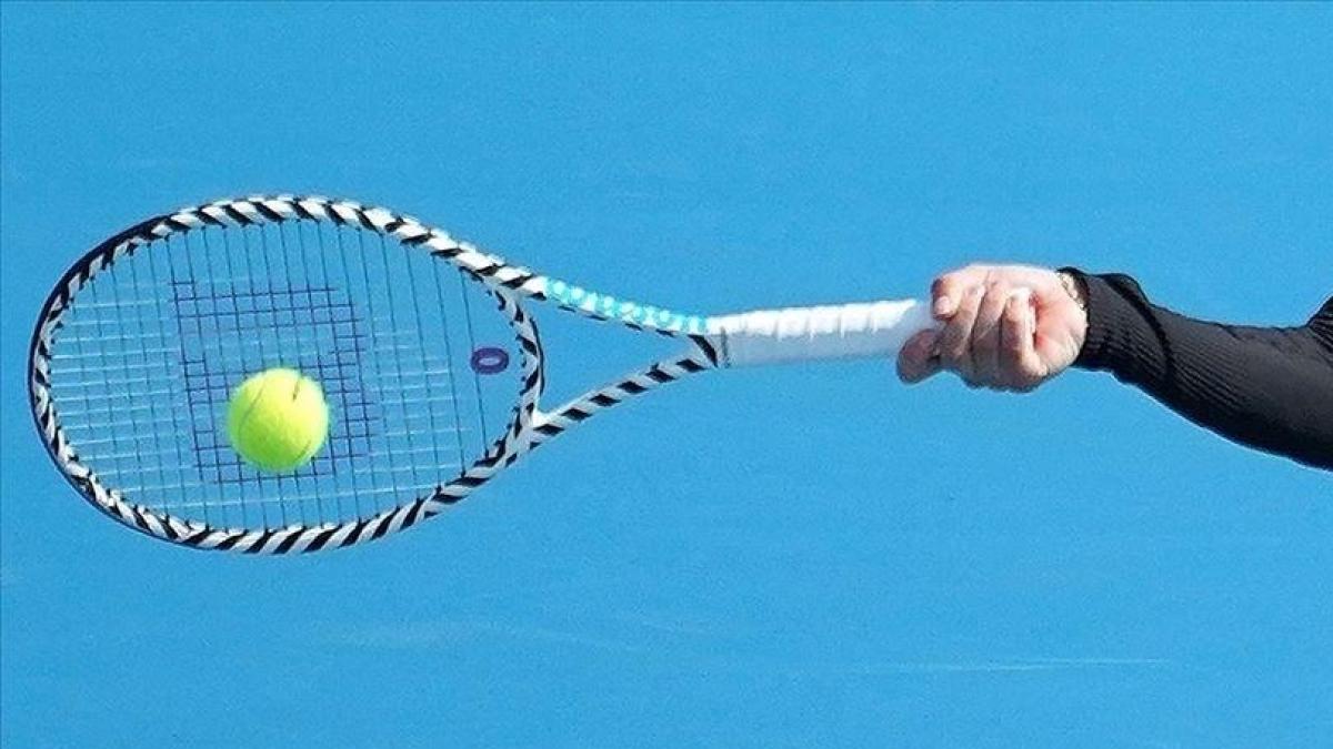 Iga Swiatek ve Coco Gauff, rakiplerine acımadı