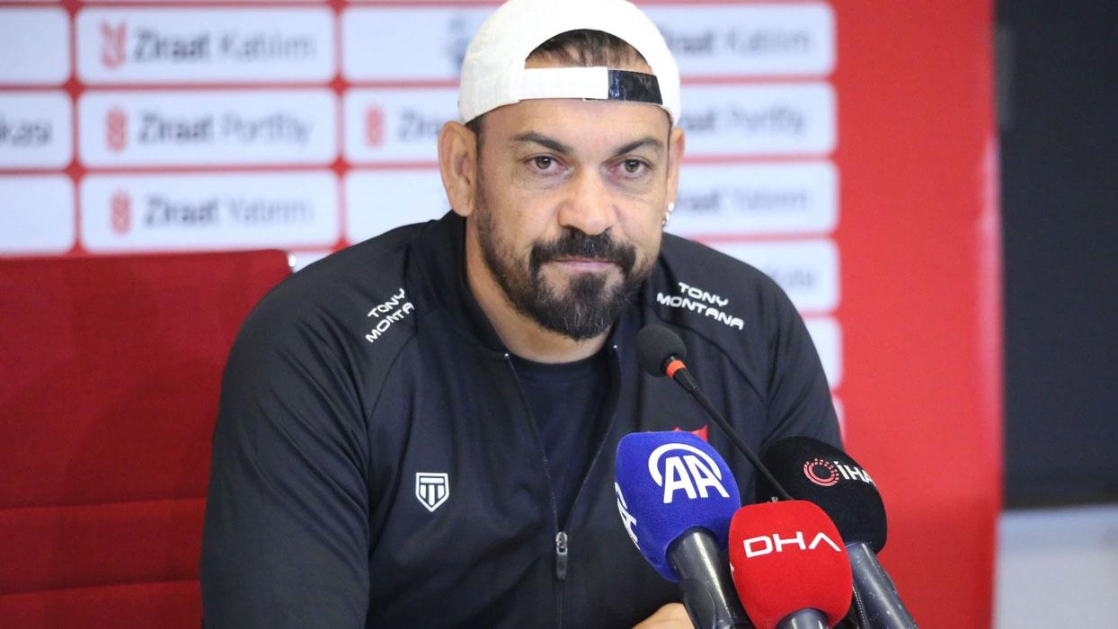 Servet Çetin: "Net bir skorla maçı kazandık"