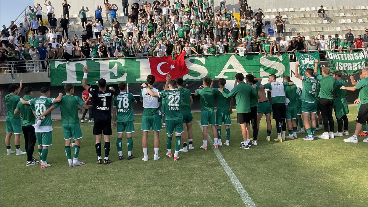 Bursaspor taraftarı, uygulanan yasağa isyan etti