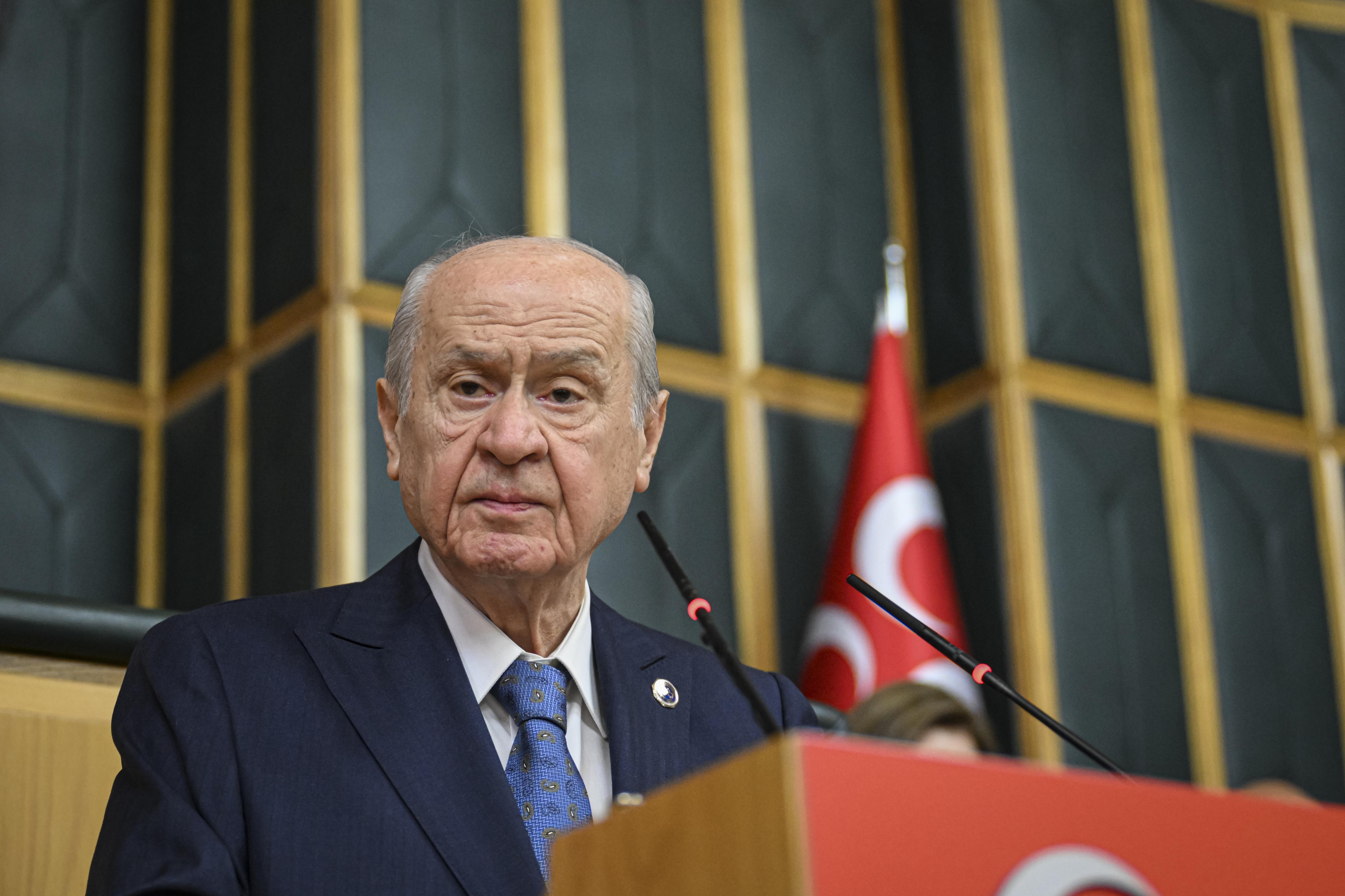 Devlet Bahçeli'den Özgür Özel'e Demirtaş ve Kavala tepkisi!