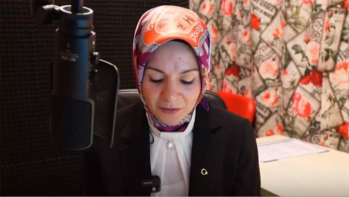 Bakan Göktaş çocuklar için kitap seslendirdi