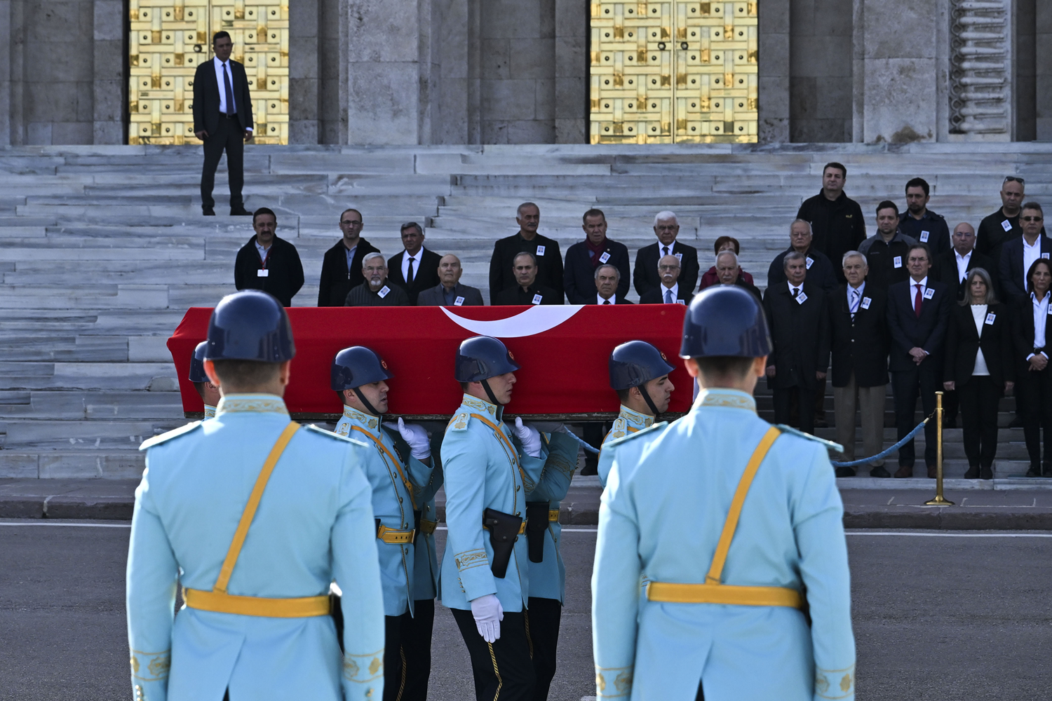 Eski bakanlardan Ahmet Ziya Aktaş için Mecliste cenaze töreni düzenlendi