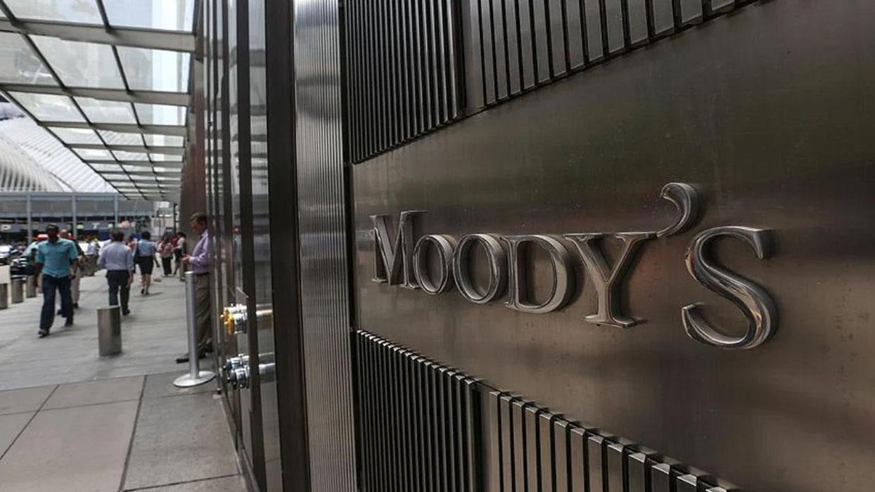Moody's ABD'nin kredi görünümünü negatife çevirdi