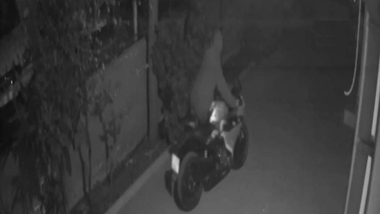 Çaldığı motosikletle gezerken yakalandı