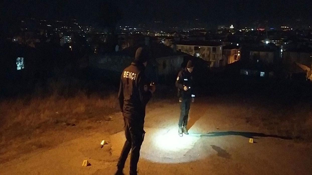 Havaya ateş açan şahıslar bekçilerden kaçamadı