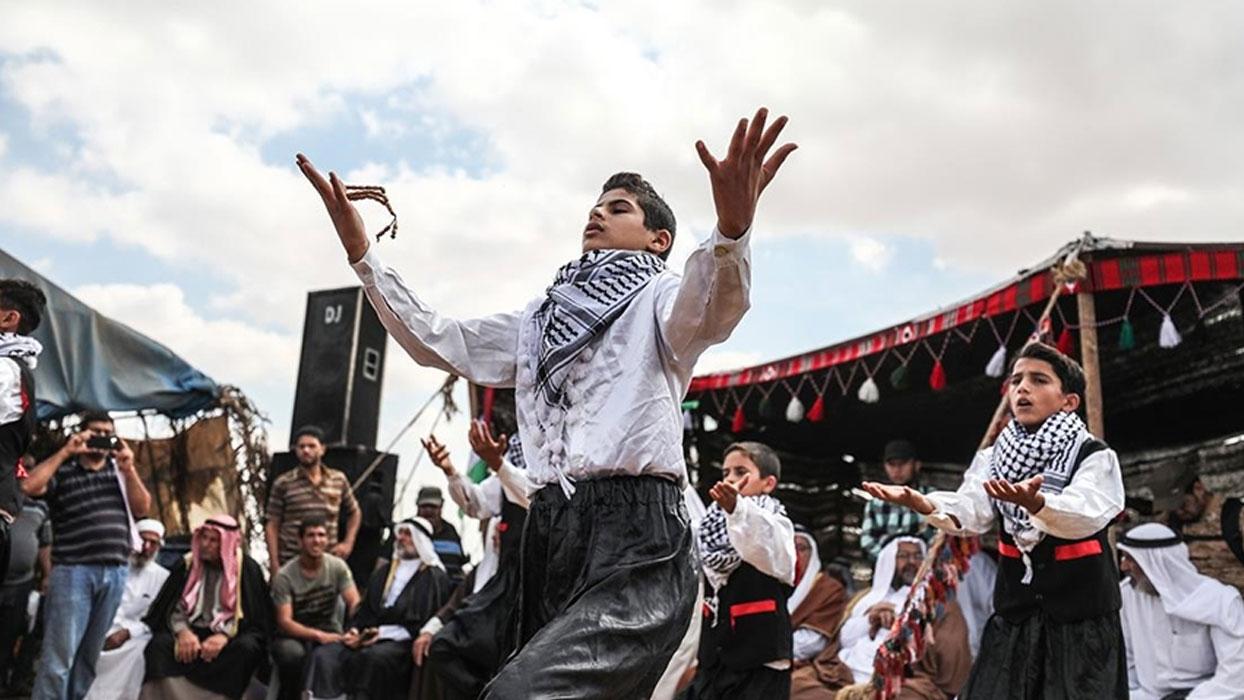 Filistinlilerin geleneksel halk oyunu Dabke, UNESCO somut olmayan kültürel miras listesine girdi