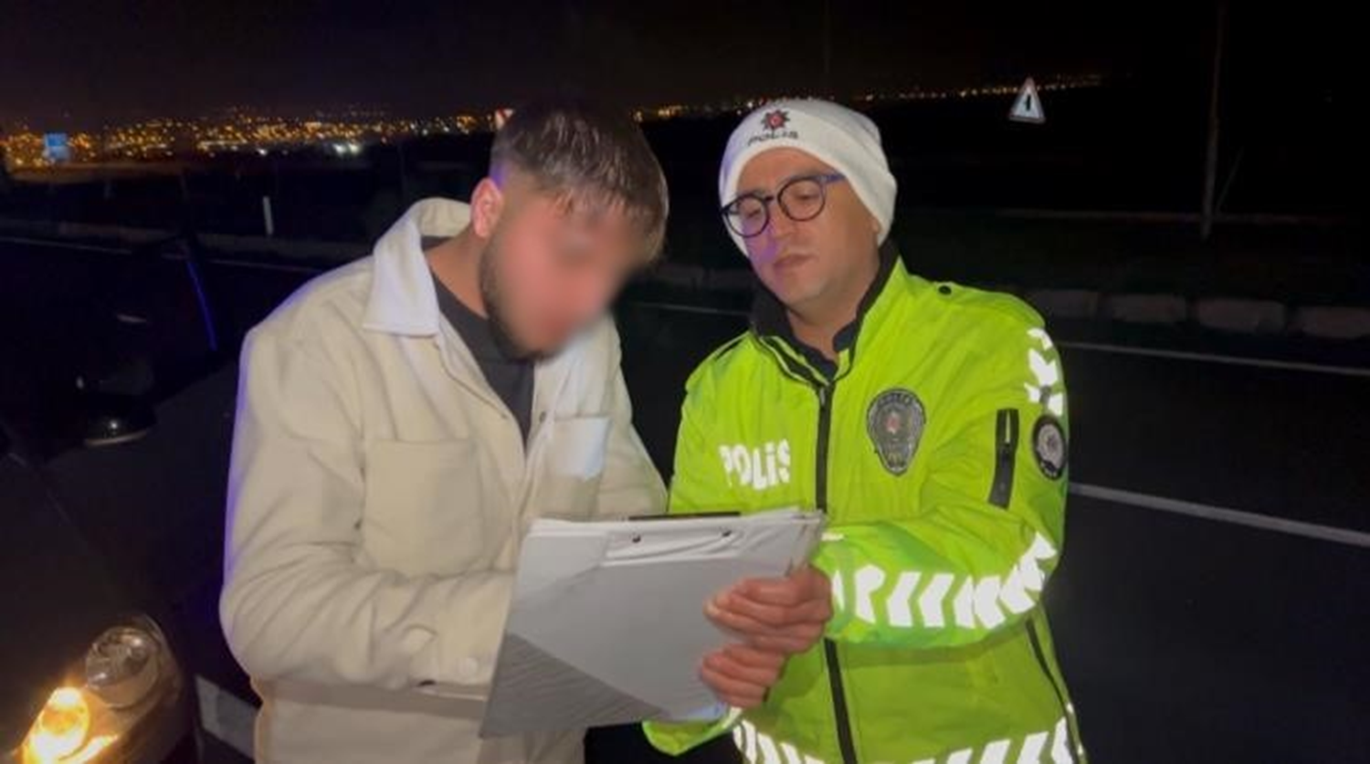 Polisin 'dur' ihtarına uymayan ehliyetsiz sürücü... 17 bin 973 TL ceza ödeyecek