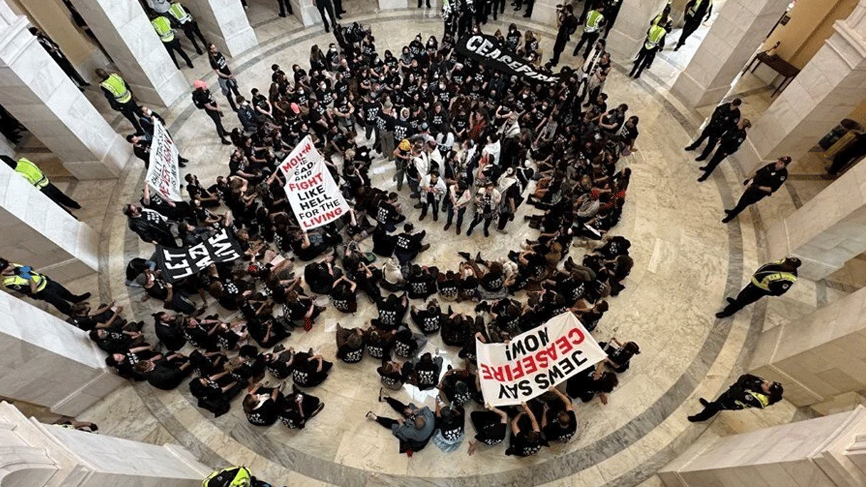 ABD'de Hart Senato Ofis Binası'nda Gazze'de ateşkes için oturma eylemi: 40 gözaltı
