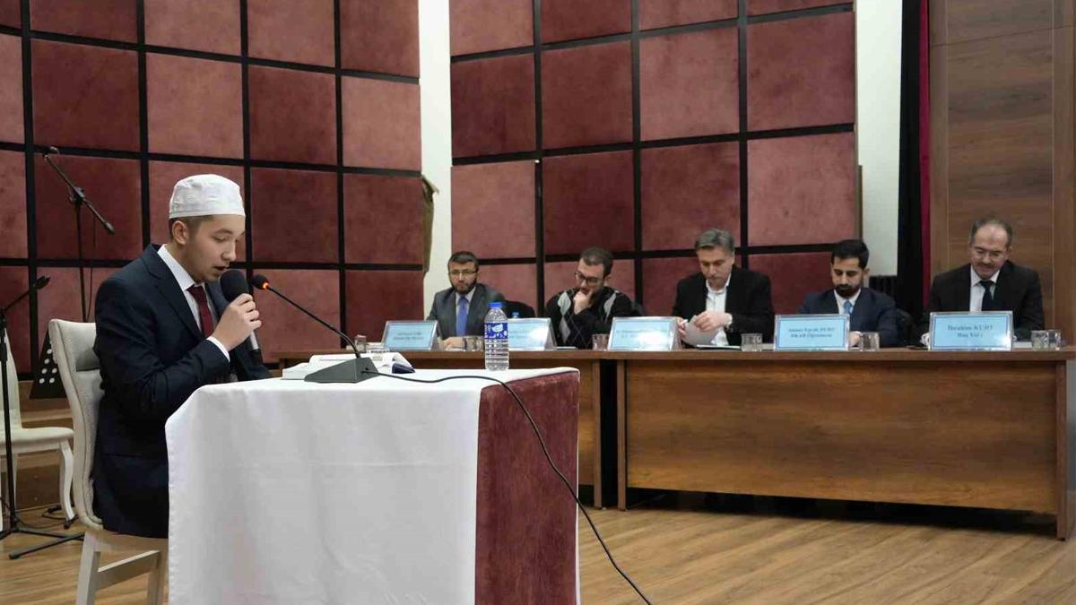 Kur'an-ı Kerim'i en güzel şekilde okumak için yarıştılar