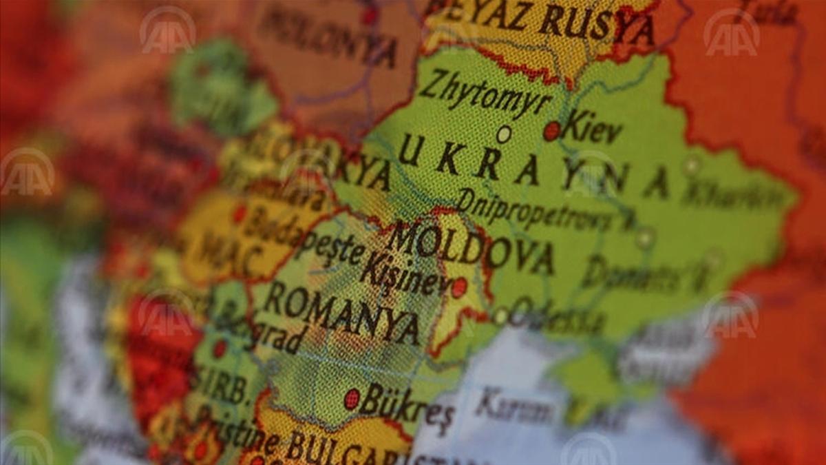 Ukrayna'da milletvekili toplantı ortasında el bombalarını patlattı: 26 yaralı