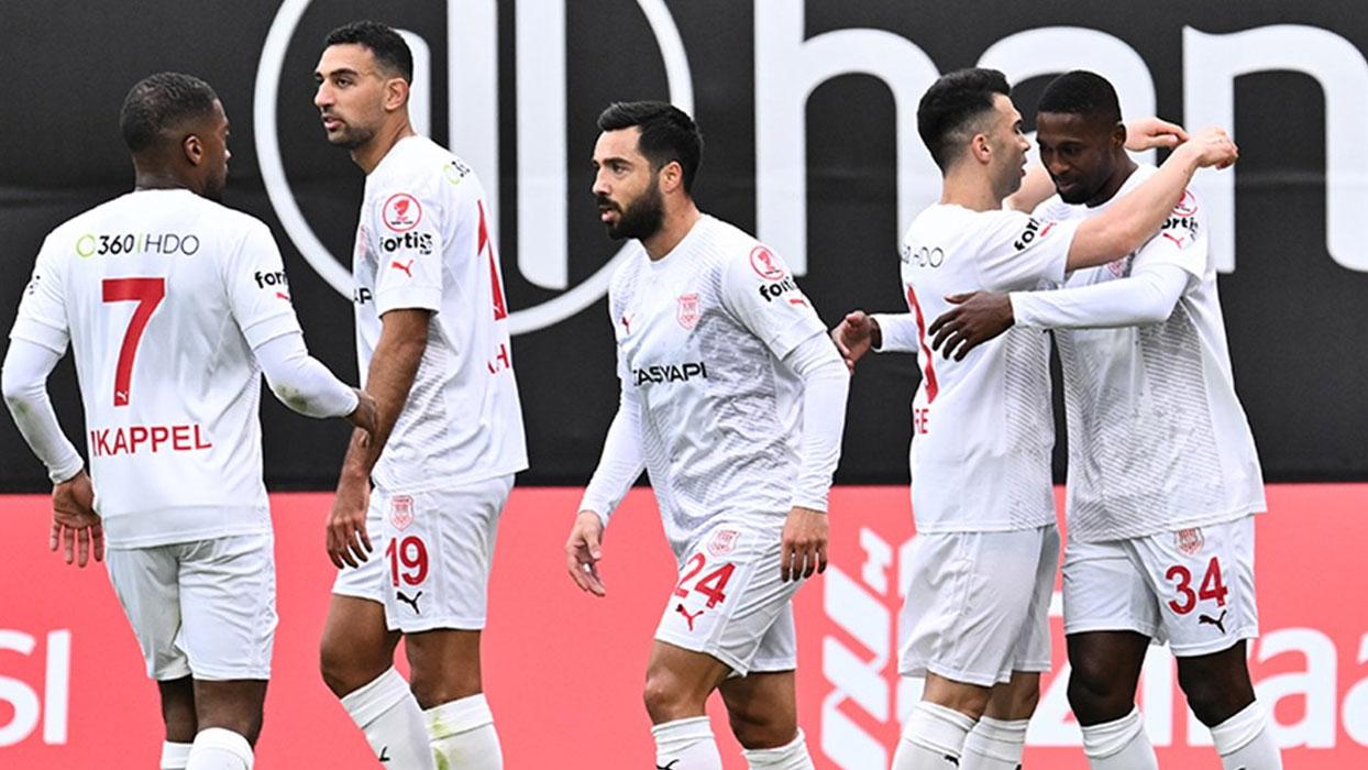 Pendikspor, Süper Lig'in 17. haftasında Çaykur Rizespor'a konuk olacak