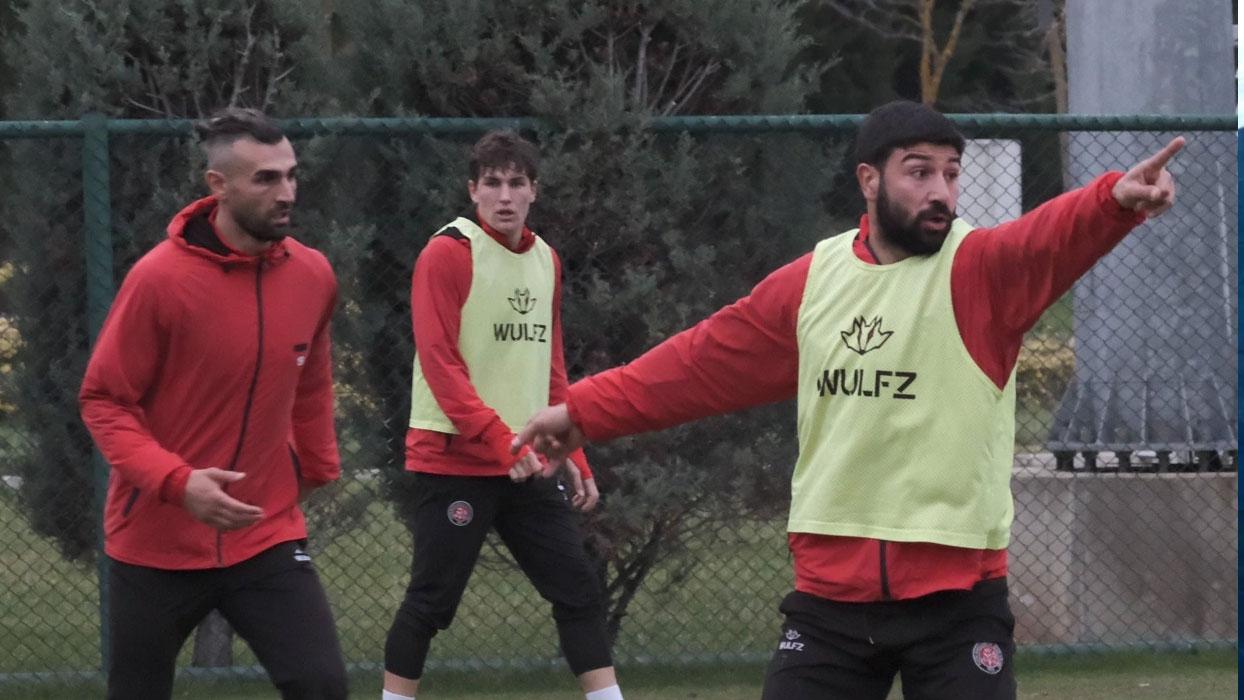 Fatih Karagümrük, Süper Lig'de yarın Gaziantep FK'yi konuk edecek