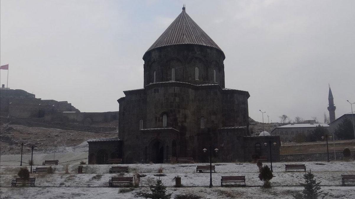 Kars'ta AK Parti aday göstermeyecek