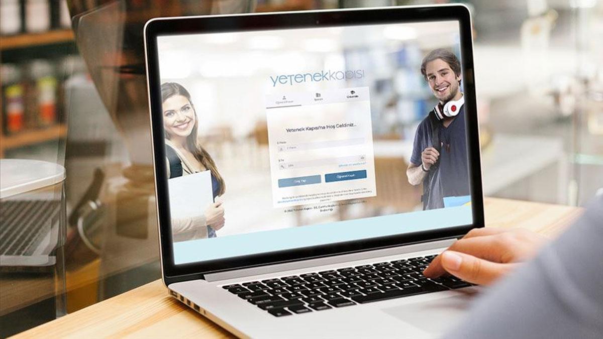 Yetenek Kapısı Platformu'na 1 milyon 800 bin kişi ve 10 binin üzerinde işveren kayıtlı