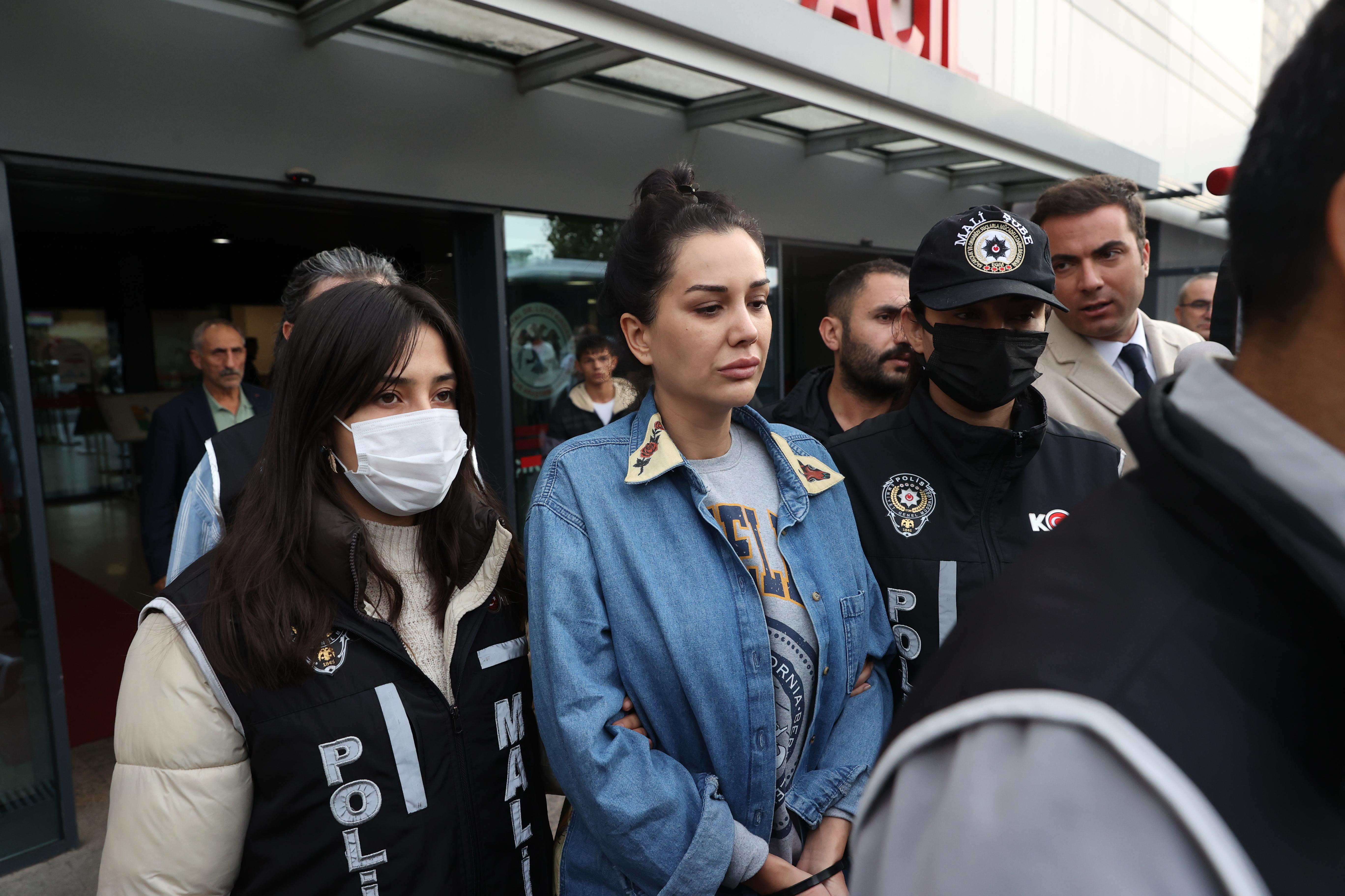 Tutuklu bulunan Dilan Polat'la ilgili yeni gelişme