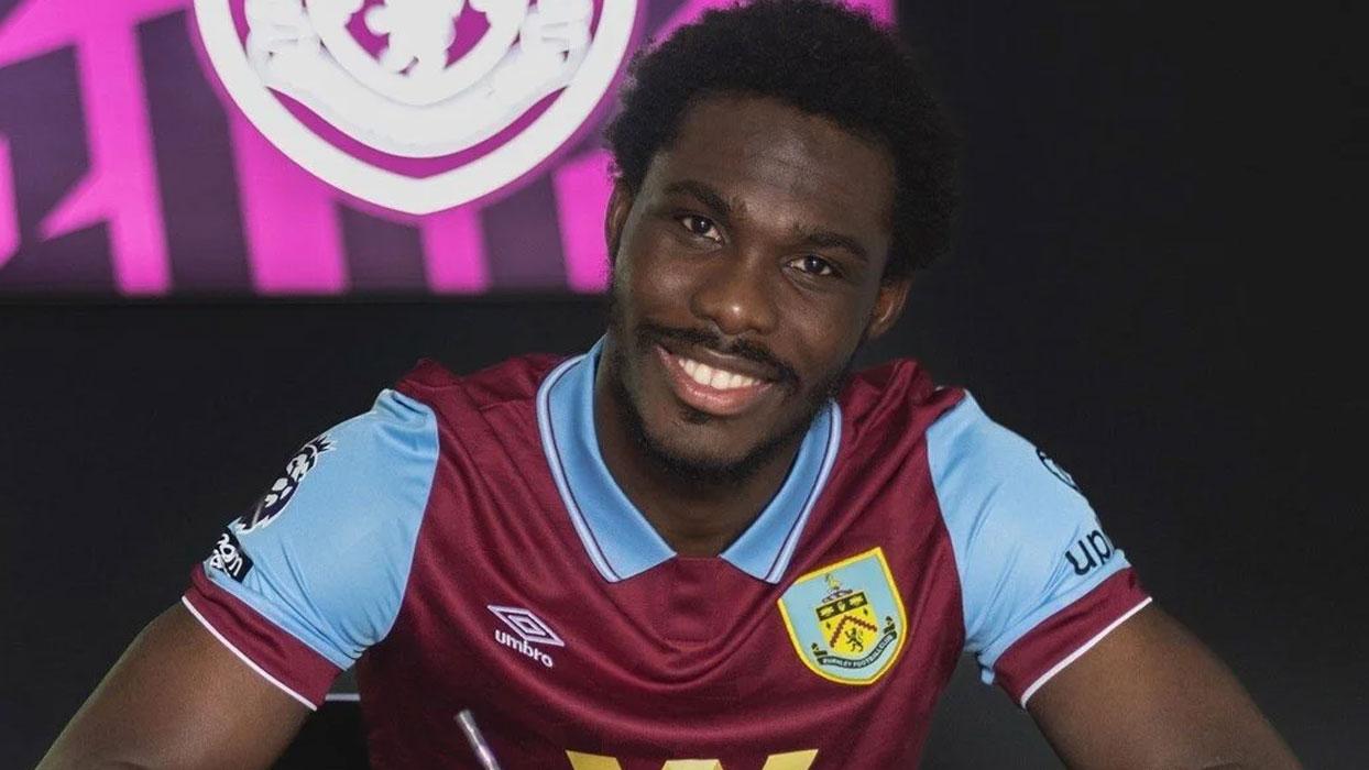 Chelsea, forvet oyuncusu Fofana'yı Burnley'ye kiraladı