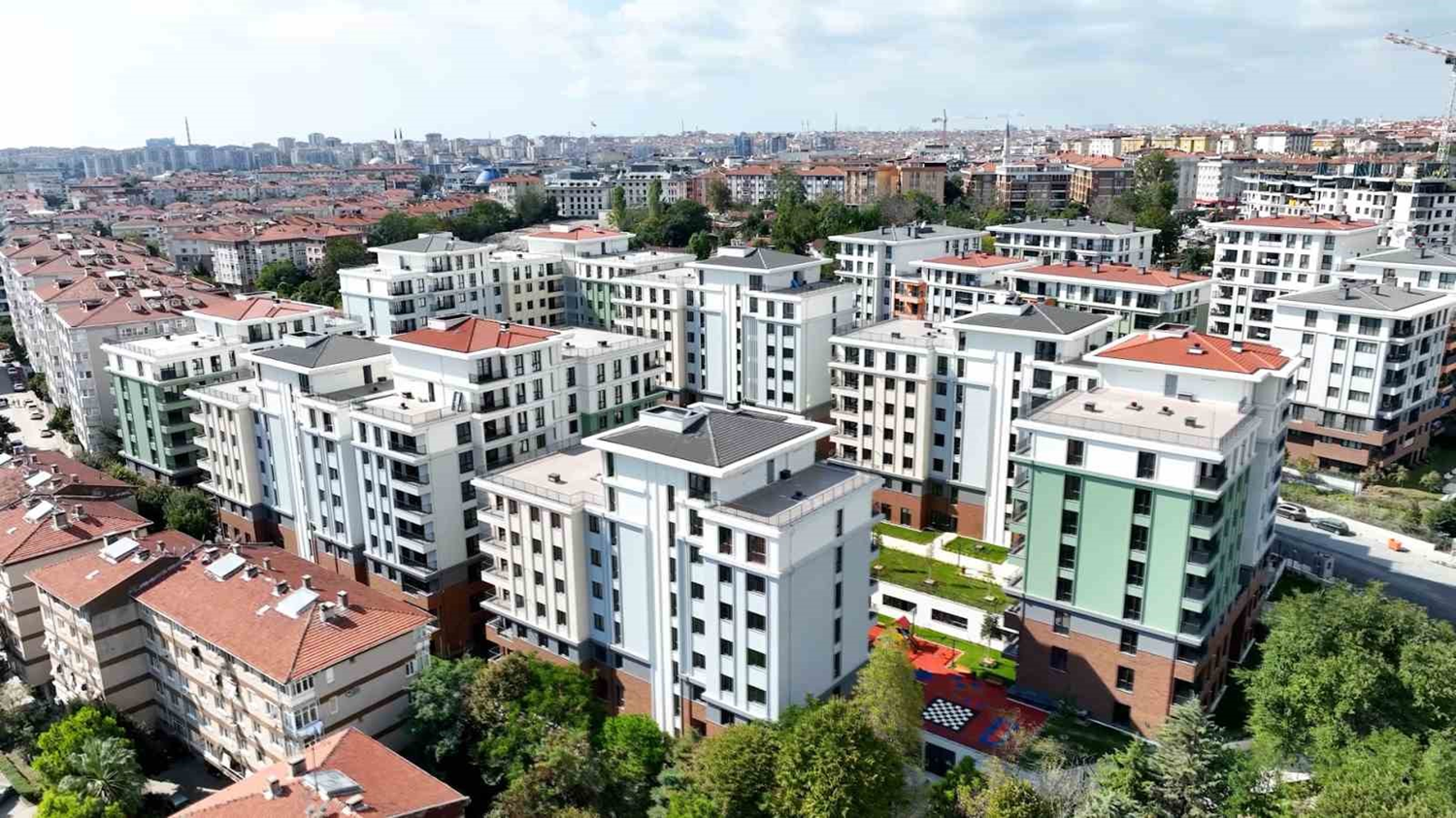 İstanbullulardan ‘Yarısı Bizden' kampanyasına tam destek