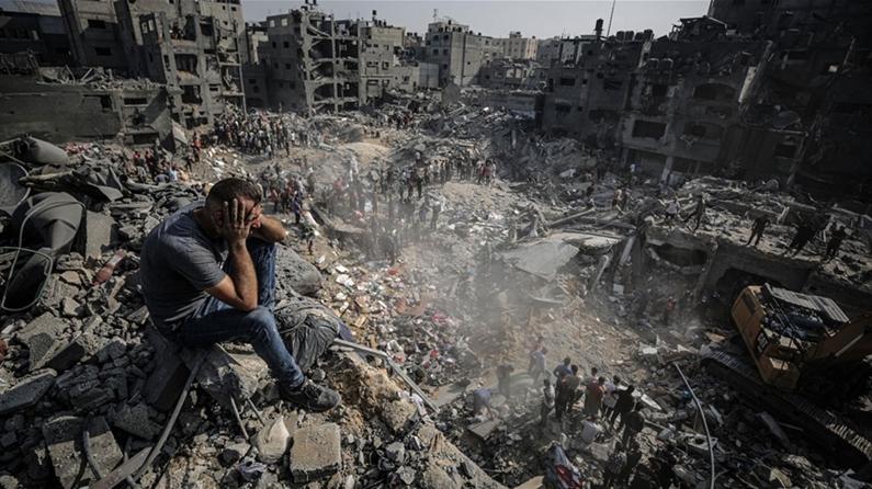 İsrail'in Gazze Şeridi'ne saldırıları aralıksız devam ediyor