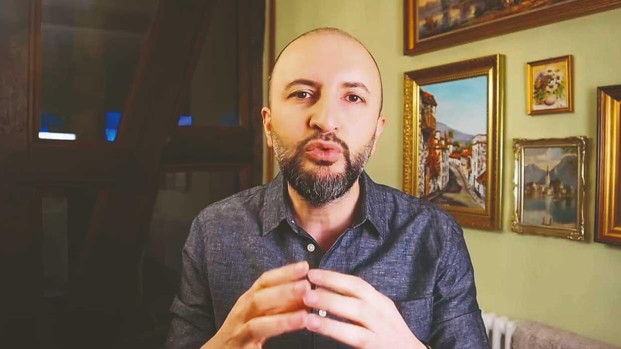 Yemi yuttu deşifre oldu: Firari FETÖ'cüye istihbarat sağlıyordu