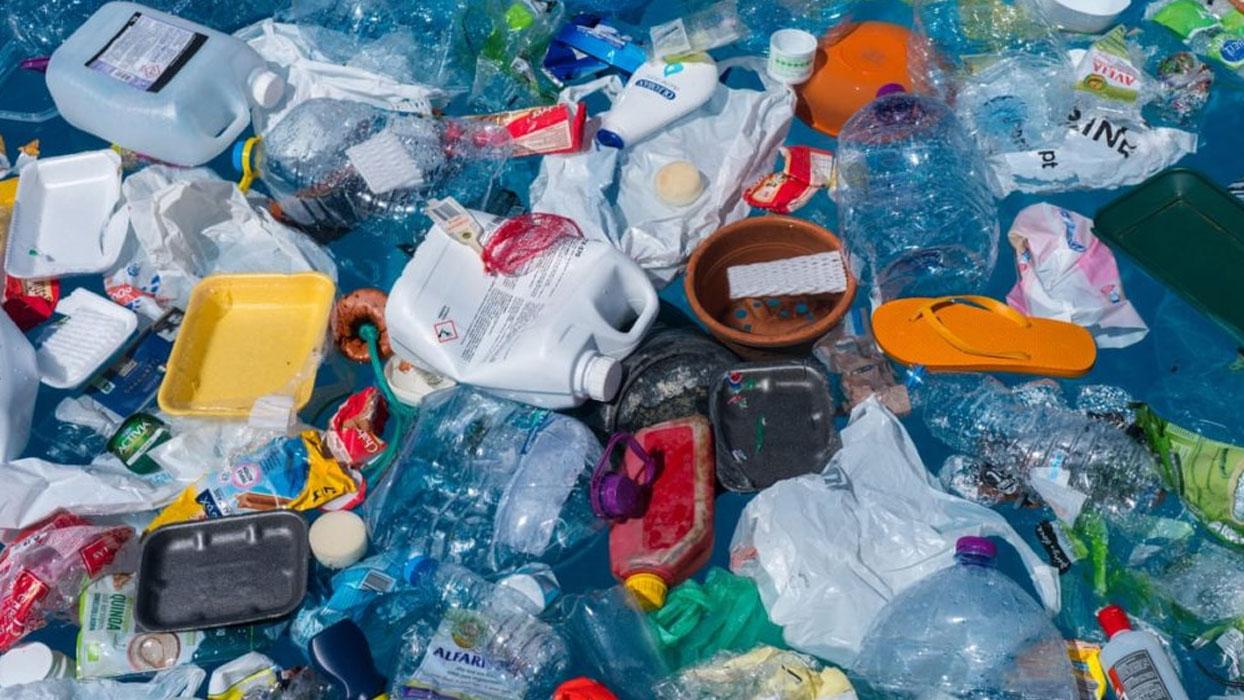 Akdeniz'deki plastik kirliliği alarm veriyor