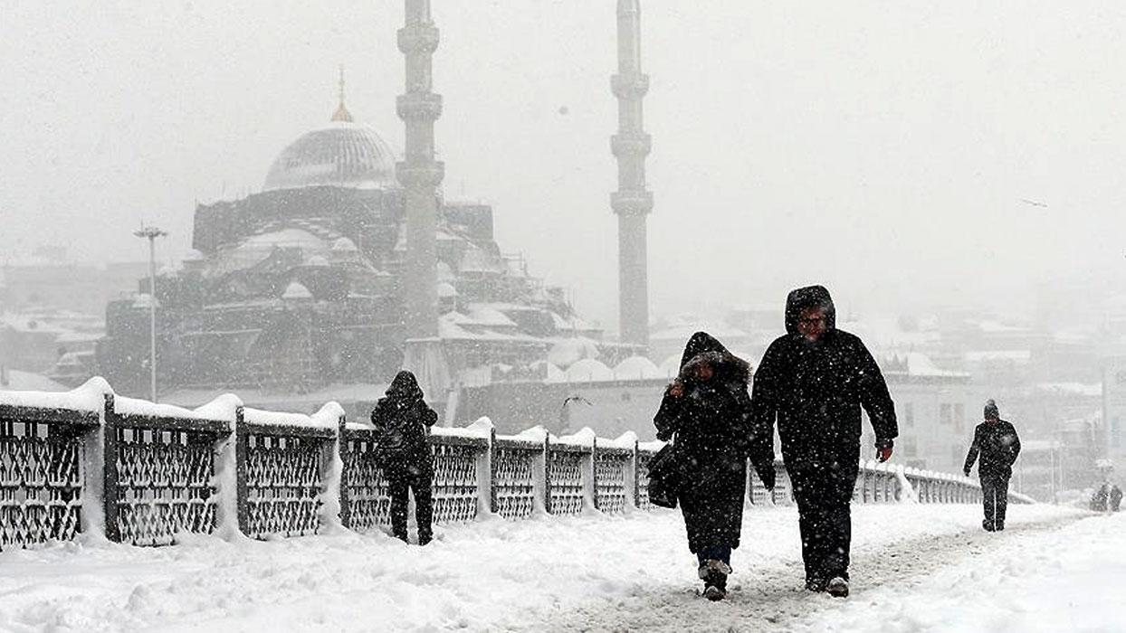 İstanbul'a kar ne zaman yağacak? Bu illerde yaşayanlar dikkat!