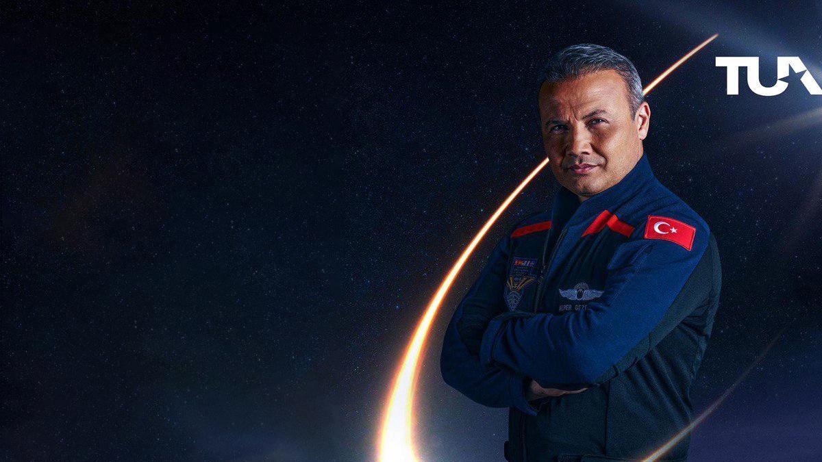 Türkiye'nin ilk astronotu Gezeravcı, uzayda 5 farklı deney başlattı