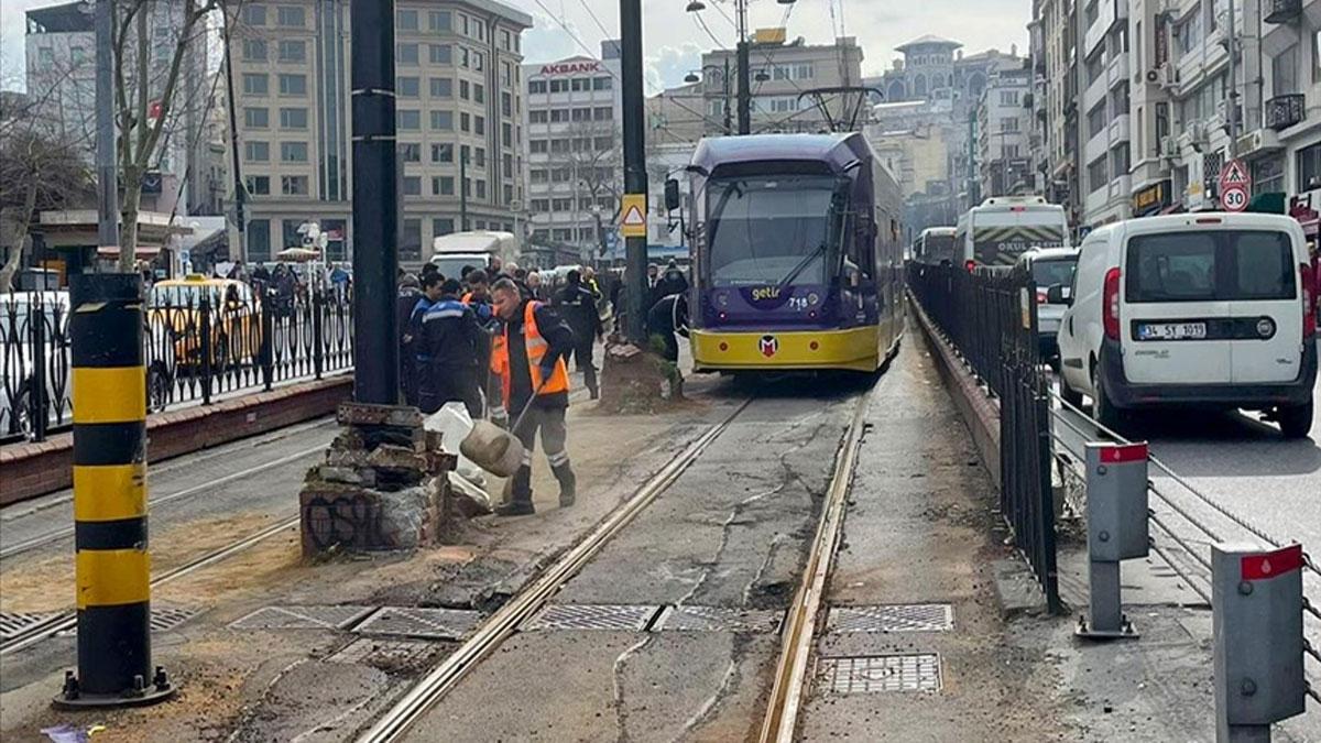 Güngören'de tramvaylar çarpıştı