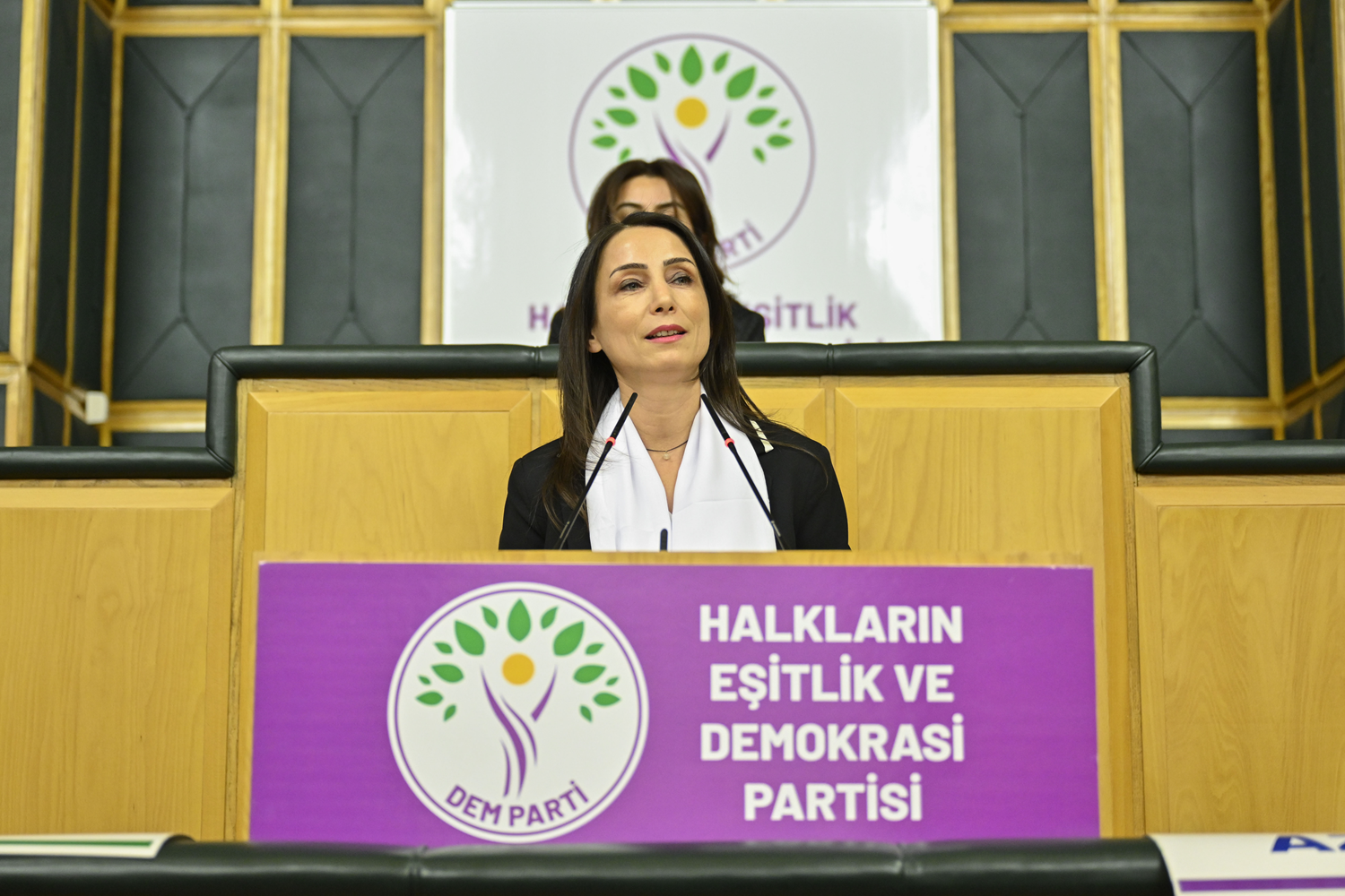 Pes artık! DEM Parti terörist Öcalan'a özgürlük için yürüyecek