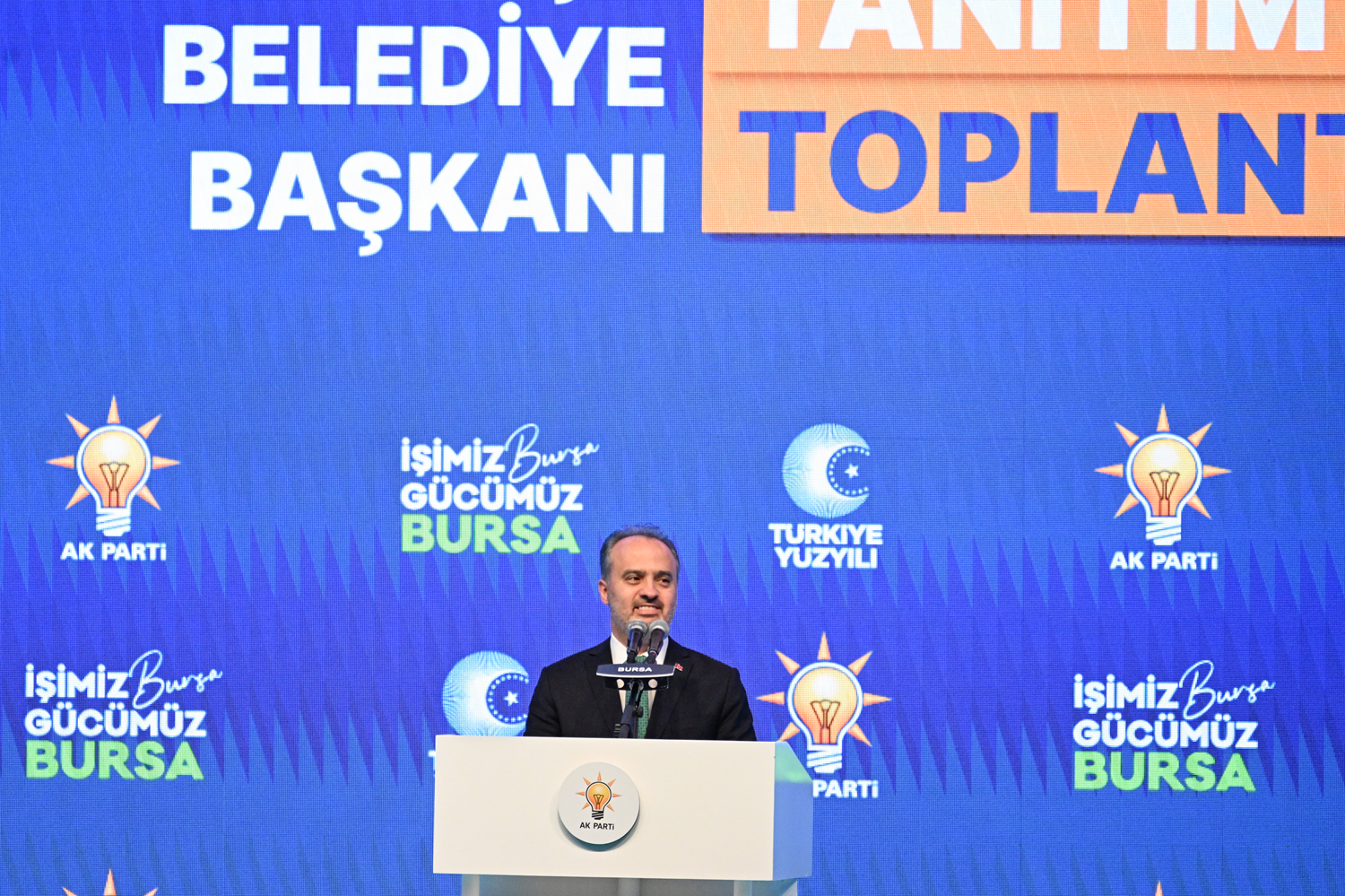 Cumhur İttifakı'nın Bursa ilçe belediye başkan adayları tanıtıldı! Aktaş: 18-0 olarak iade etmeye söz veriyoruz