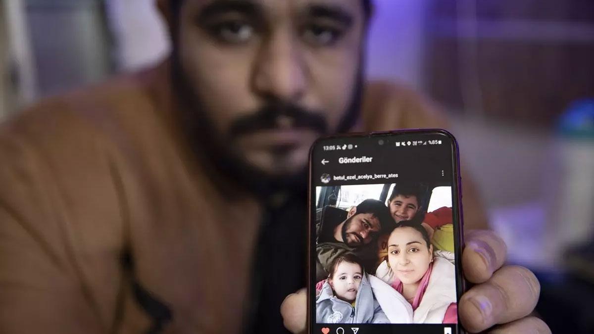 Depremde iki çocuğuyla kaybettiği eşinin şiir kitabı hayalini gerçekleştirdi