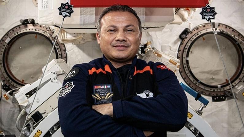 İlk Türk astronot Alper Gezeravcı yurda dönüyor! SpaceX duyurdu