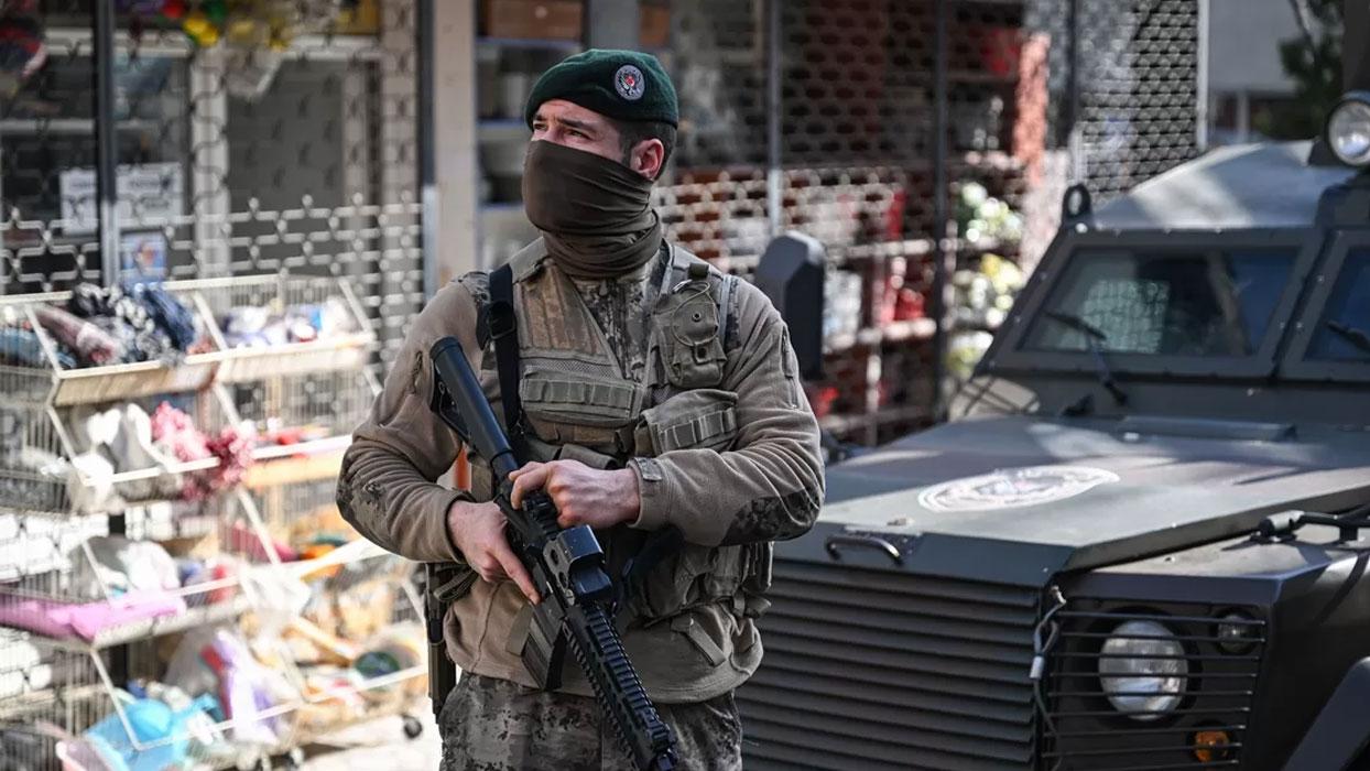 Polis helikopterine lazer tutan kişiye 91 bin lira ceza