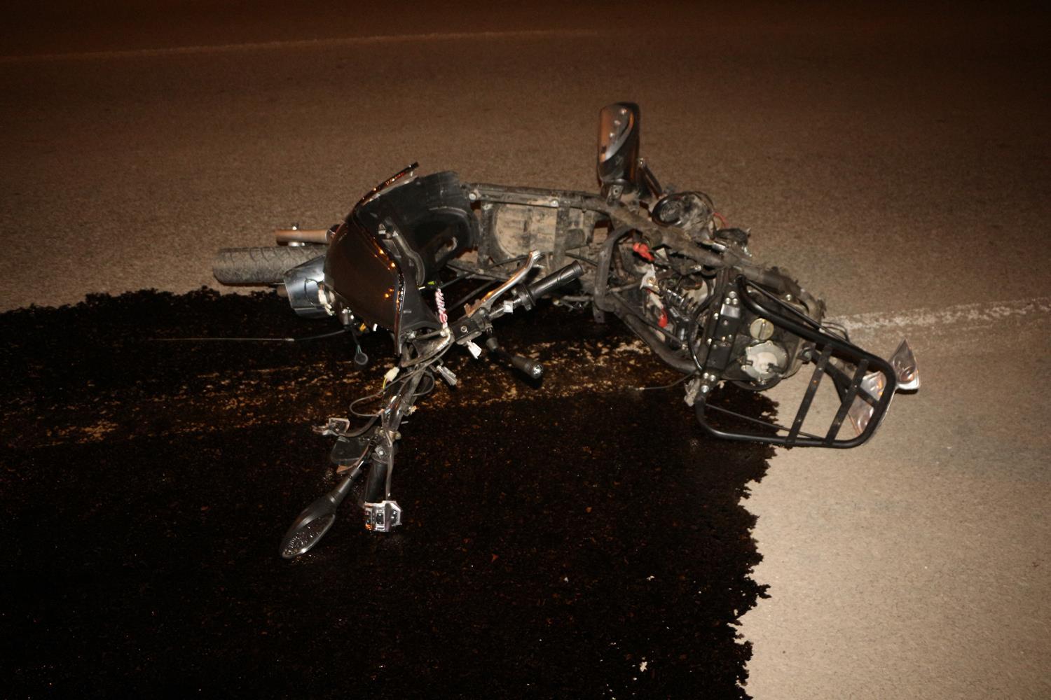 Tokat'ta otomobilin çarptığı motosikletteki 2 kişi ağır yaralandı