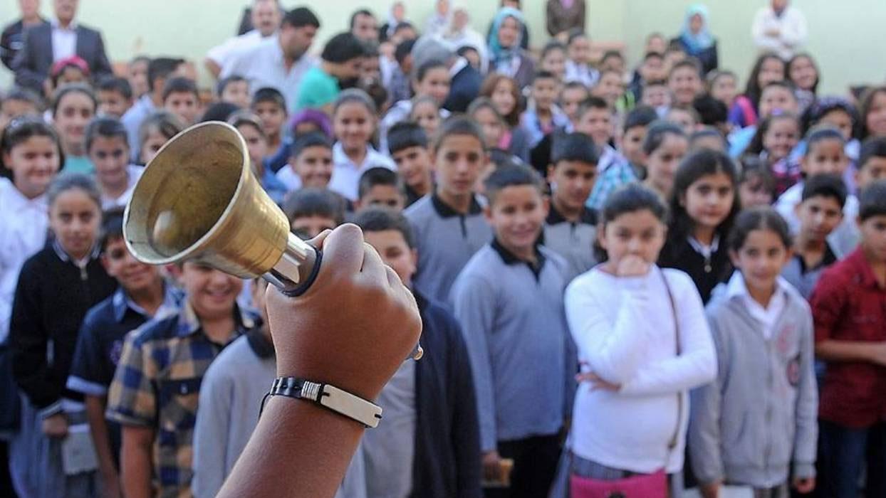 MEB'den ara tatil kararı! Tatil süresi kısalıyor, okul süresi artıyor