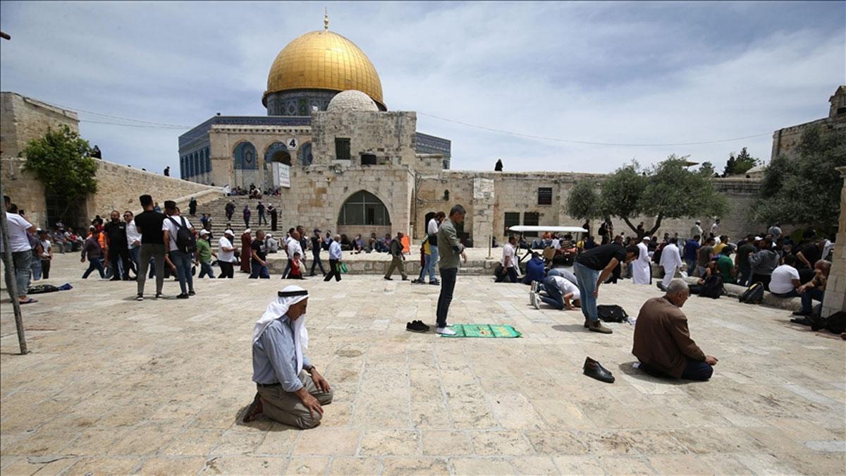 Hamas: Mescid-i Aksa'ya girişin kısıtlanması, dini savaşın derinleşmesidir