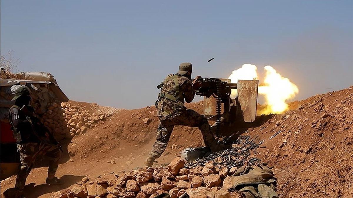 Deyrizor'da Arap aşiretleri ile PKK/YPG arasında çatışma