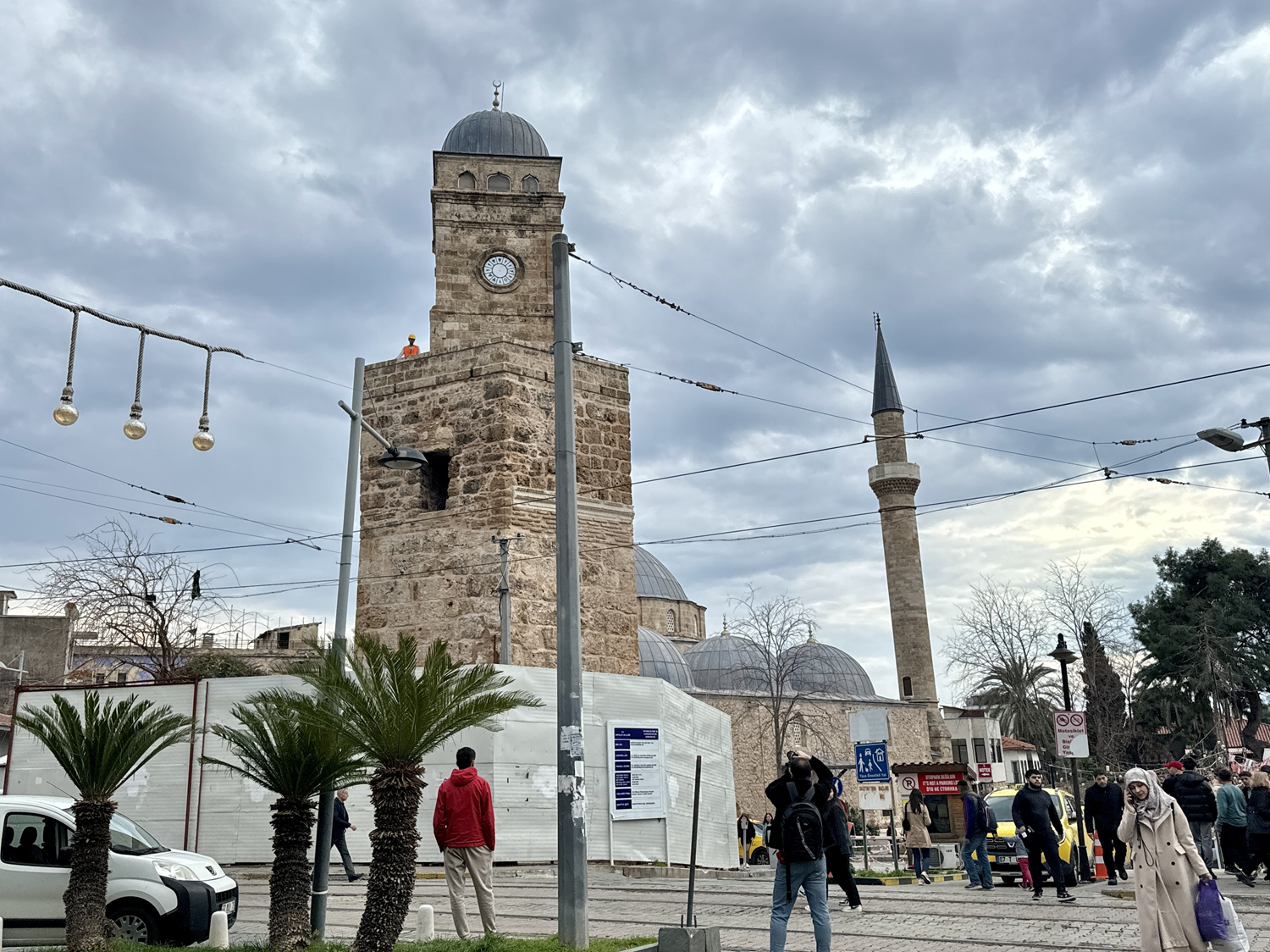 Antalya'nın simgelerinden tarihi Saat Kulesi "saatine" kavuştu