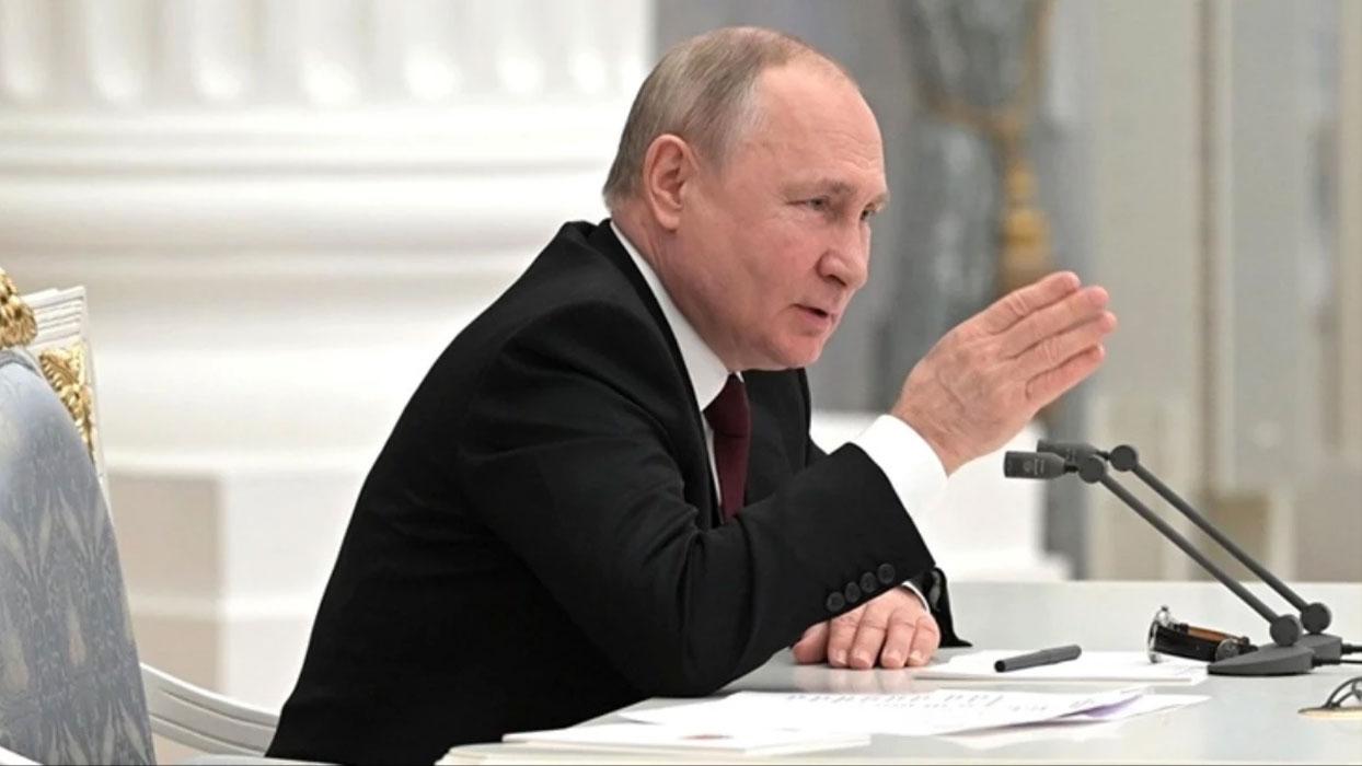 Putin'den Biden'ın küfrüne 'kinayeli' yanıt: Trump yerine onu tercih etmekte haklı olduğumu gösterdi