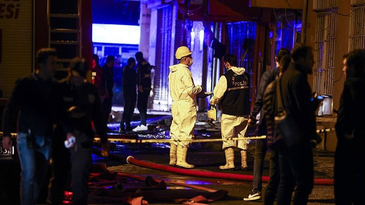Adana'da bir kişi tartıştığı kızını bıçakla ağır yaraladı