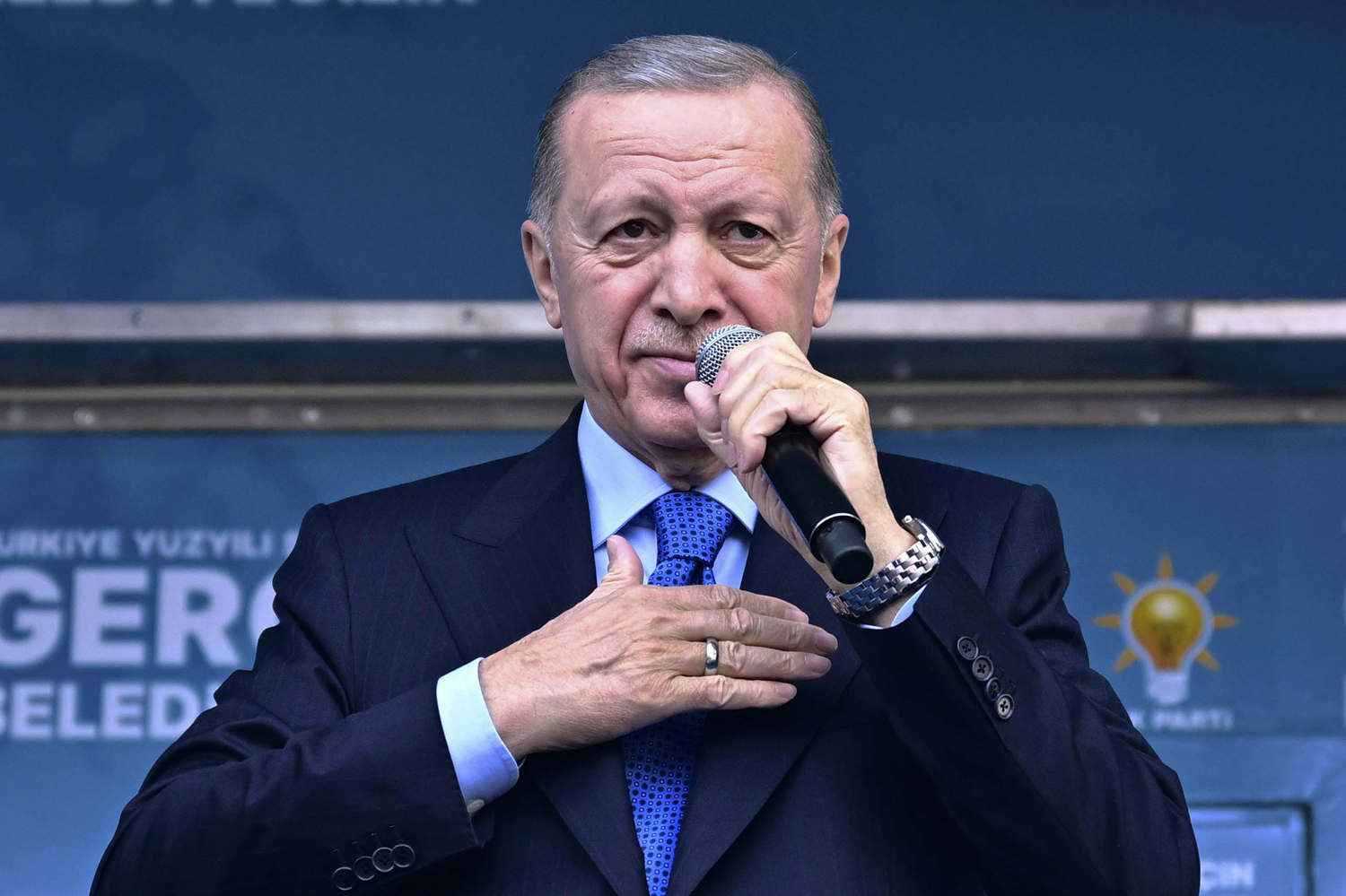 Cumhurbaşkanı Erdoğan'dan 31 Mart mesajı: Milli iradenin bayramını yaşayacağız