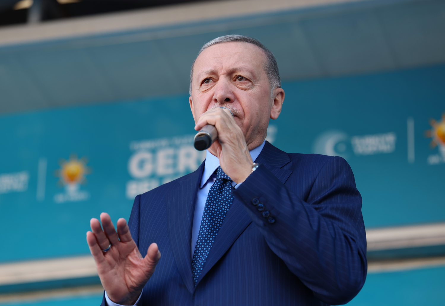 Cumhurbaşkanı Erdoğan: 31 Mart'ta Atatürk istismarcılarının ve DEM müptelalarının devrini kapatalım