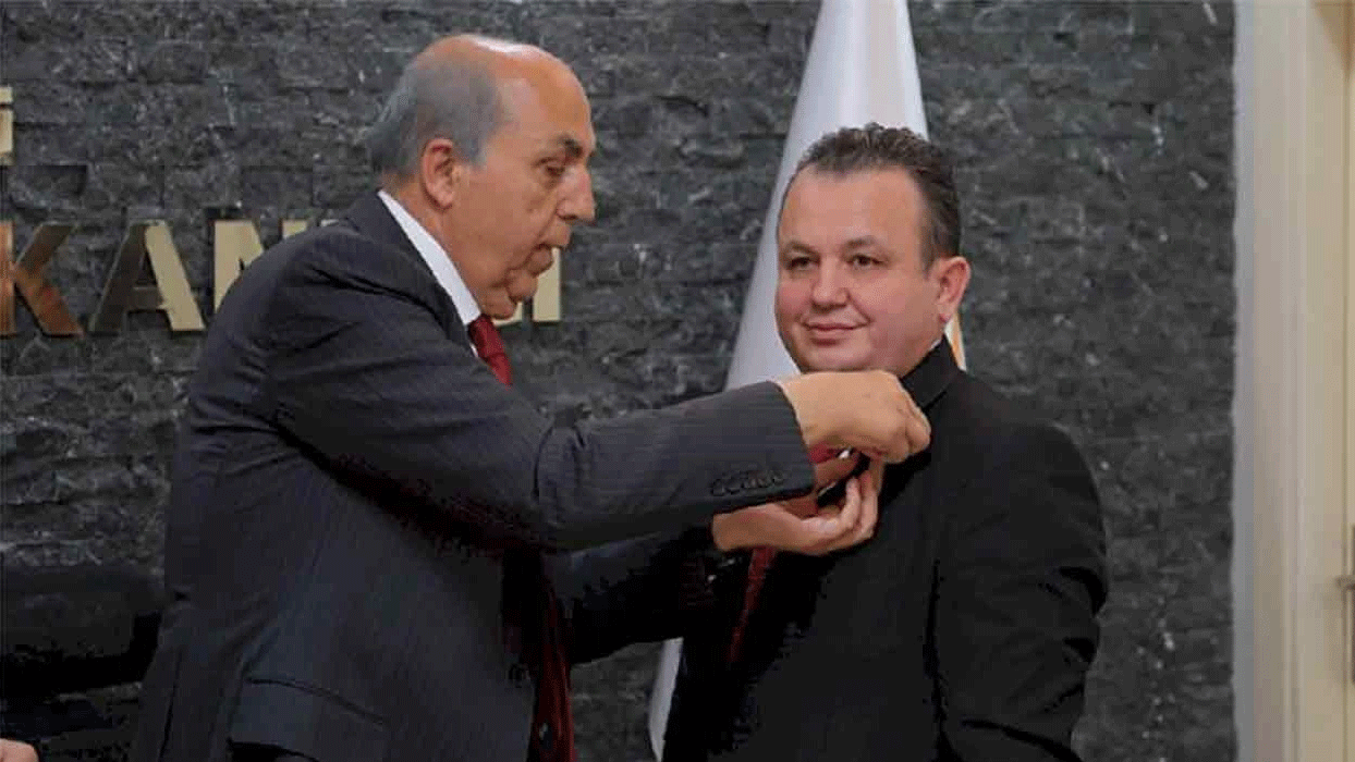DEVA Partisi'nde İl Başkanlığı görevinden istifa etti, AK Parti'ye katıldı!