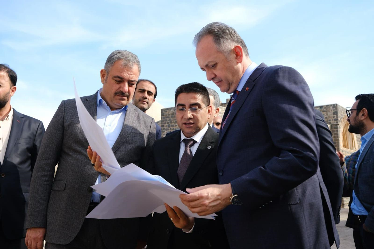 Kültür ve Turizm Bakan Yardımcısı Yazgı, Diyarbakır'da incelemelerde bulundu