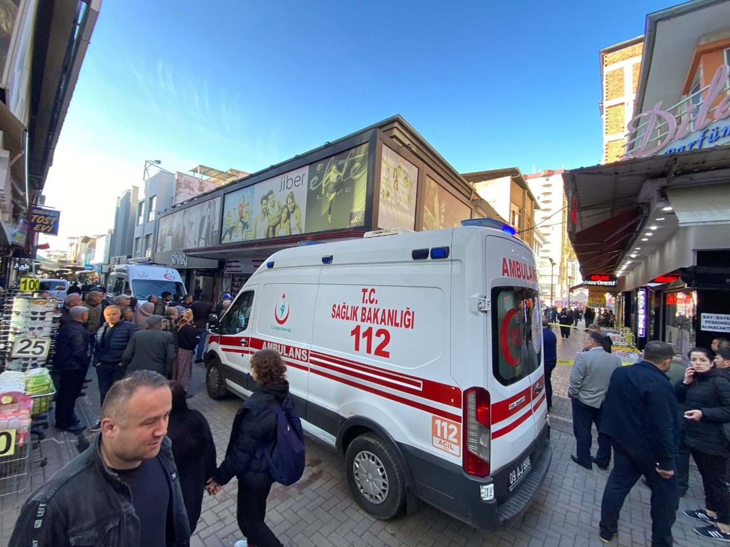 Aydın'da tartıştığı kızı tabancayla öldüren genç intihar etti