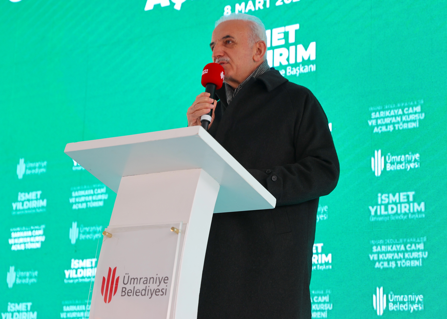 Ümraniye Belediye Başkanı İsmet Yıldırım: "İstanbul'u iş bilmezlerden geri alıp hizmete yeniden devam diyeceğiz”