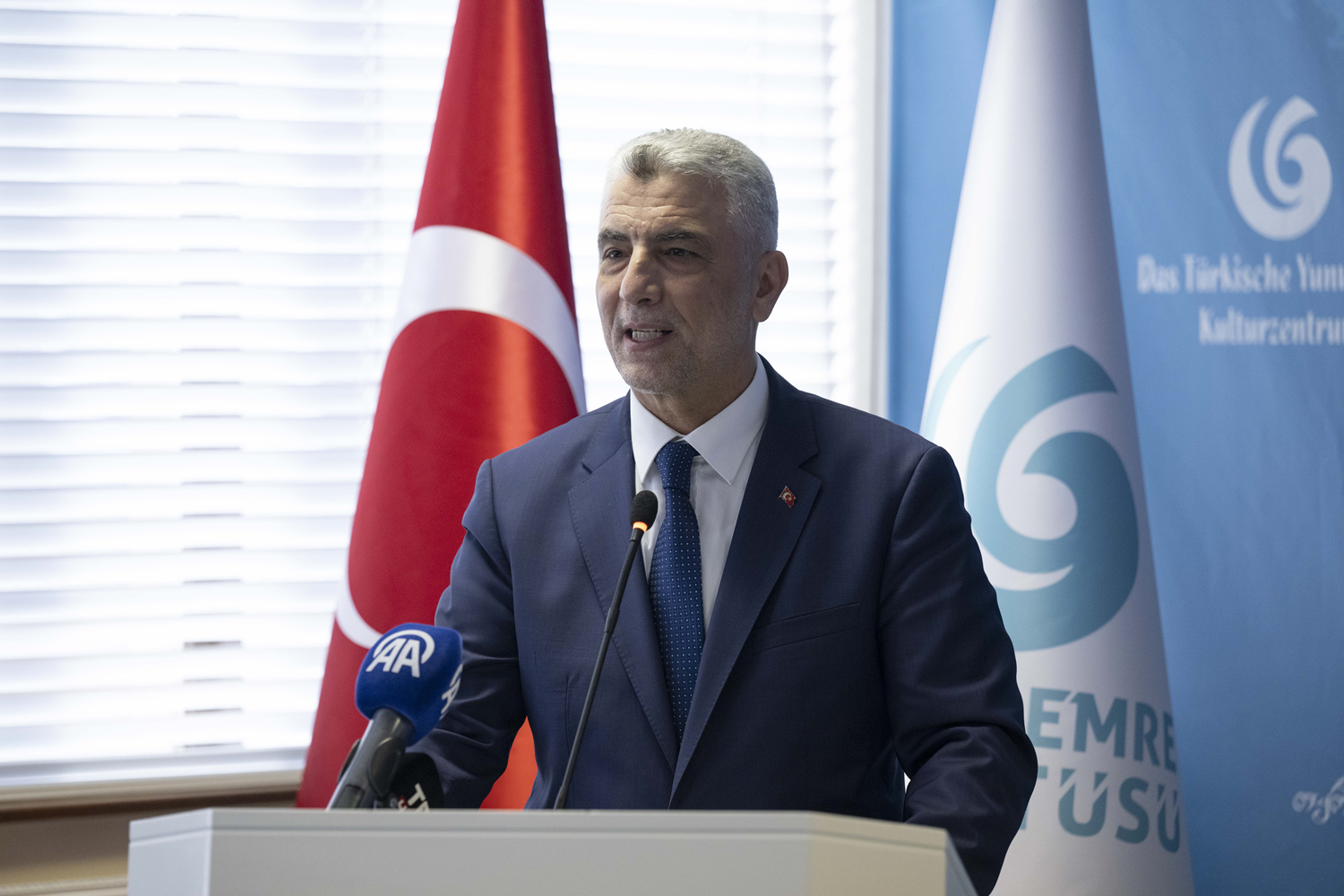 Ticaret Bakanı Bolat: Bu yılki hedefimiz 267 milyar dolar