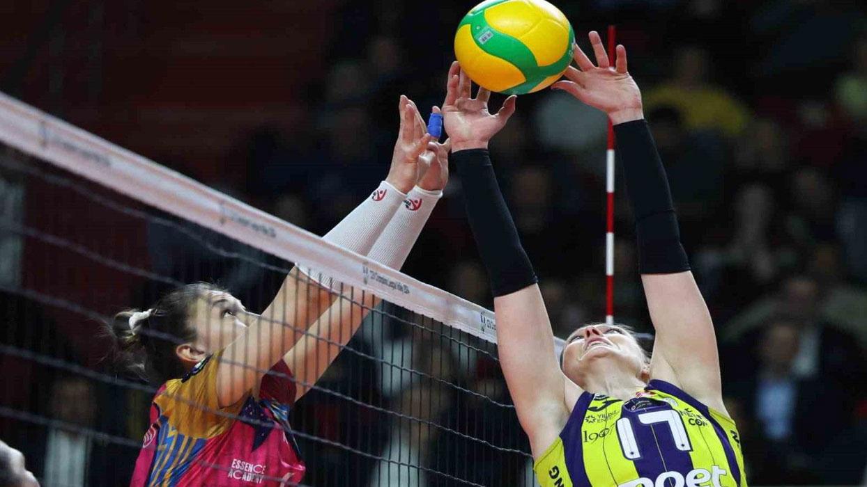 Fenerbahçe Opet, final şansını kaybetti