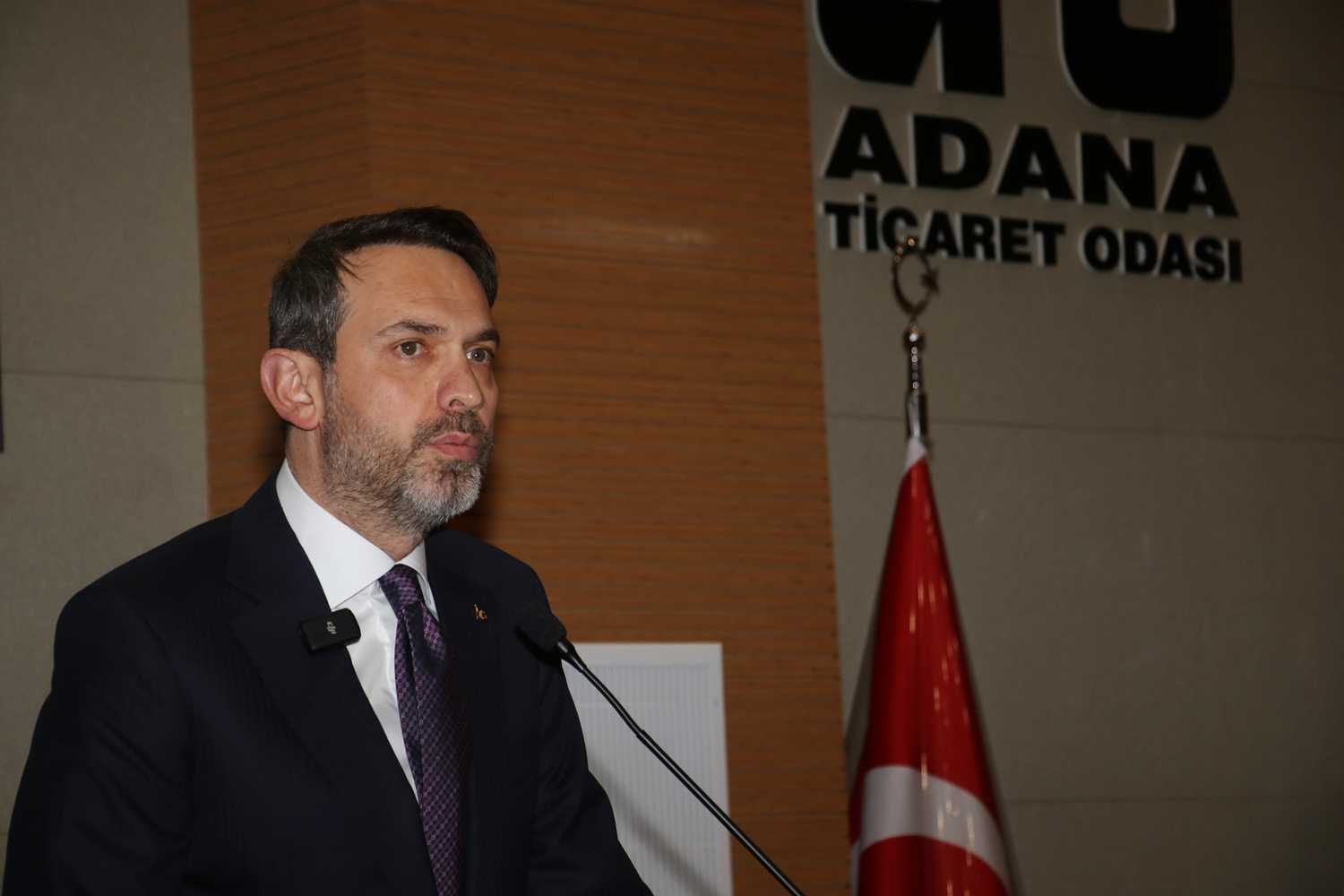 Bakanı Bayraktar: Enerjide ve tabii kaynaklar alanında hedef dışa bağımlılığını bitirmek