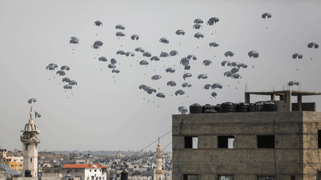 Ürdün ve ABD dahil 5 ülkeden Gazze'ye havadan yardım
